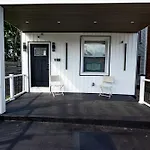 G O G Building